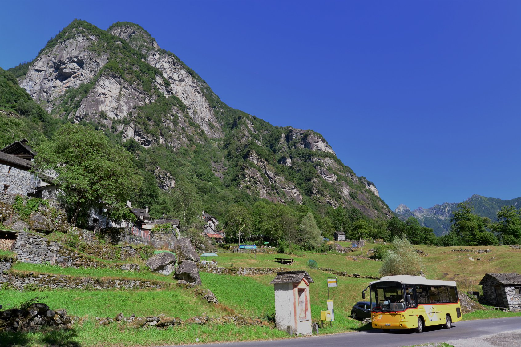 32394205_1973611376301184_7144285592719720448_o