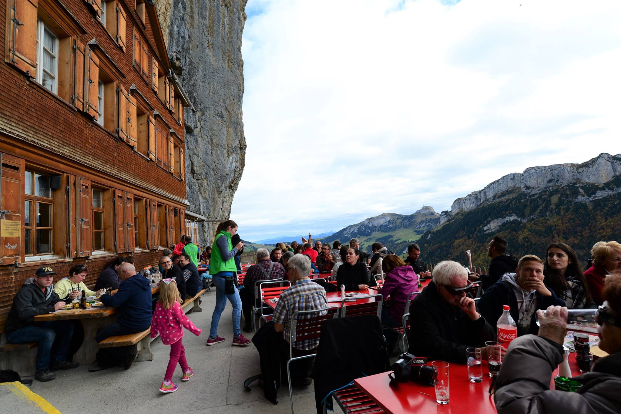 18121125_1779310069064650_8174400470809322215_o