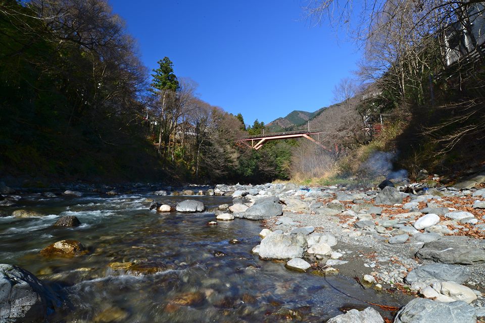 o0f5va5ry49UdJwzLip-o