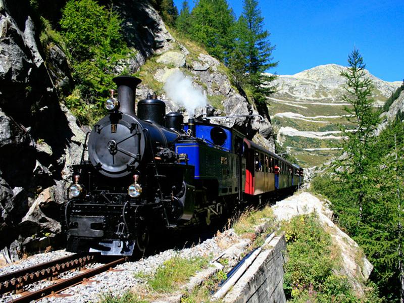 800x600_furka-dampf1