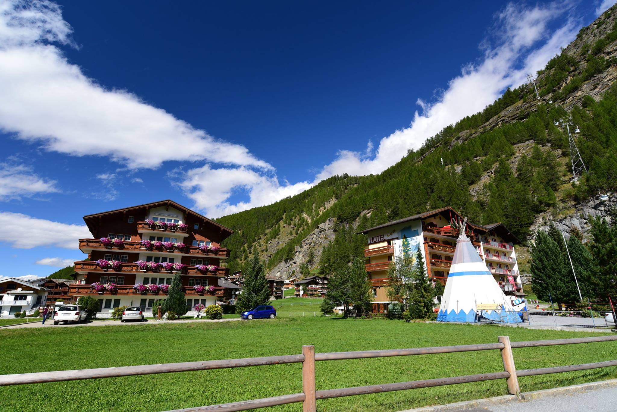 26961642_1913748408954148_2517292279409398829_o