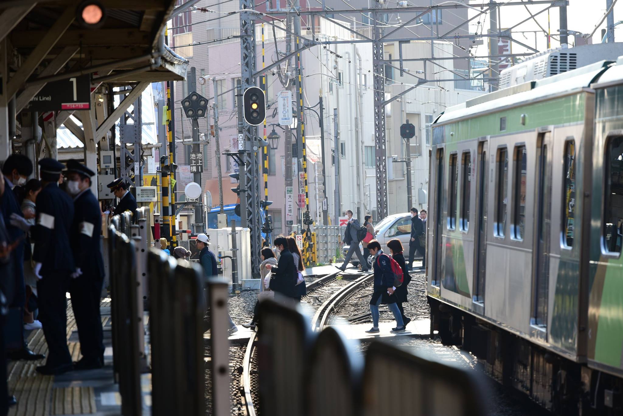 27629092_1922682111394111_2416274845028916641_o