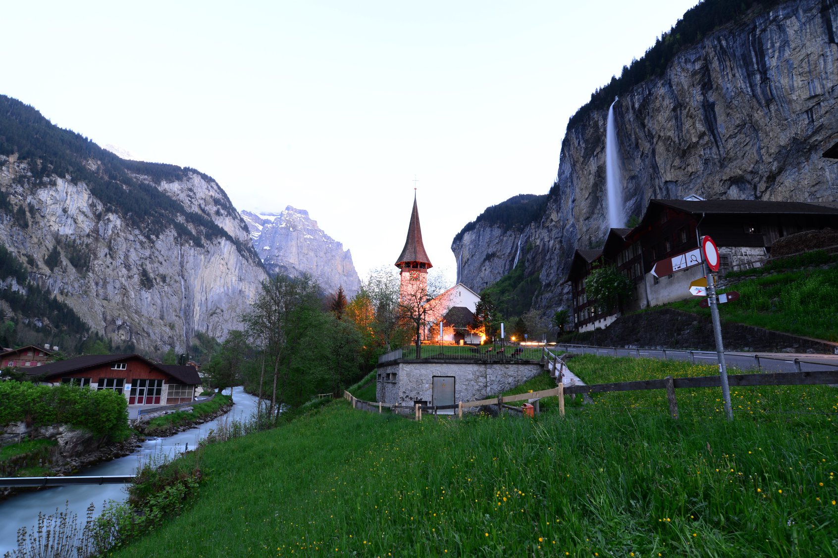 31648136_1965870523741936_4567539647319638016_o