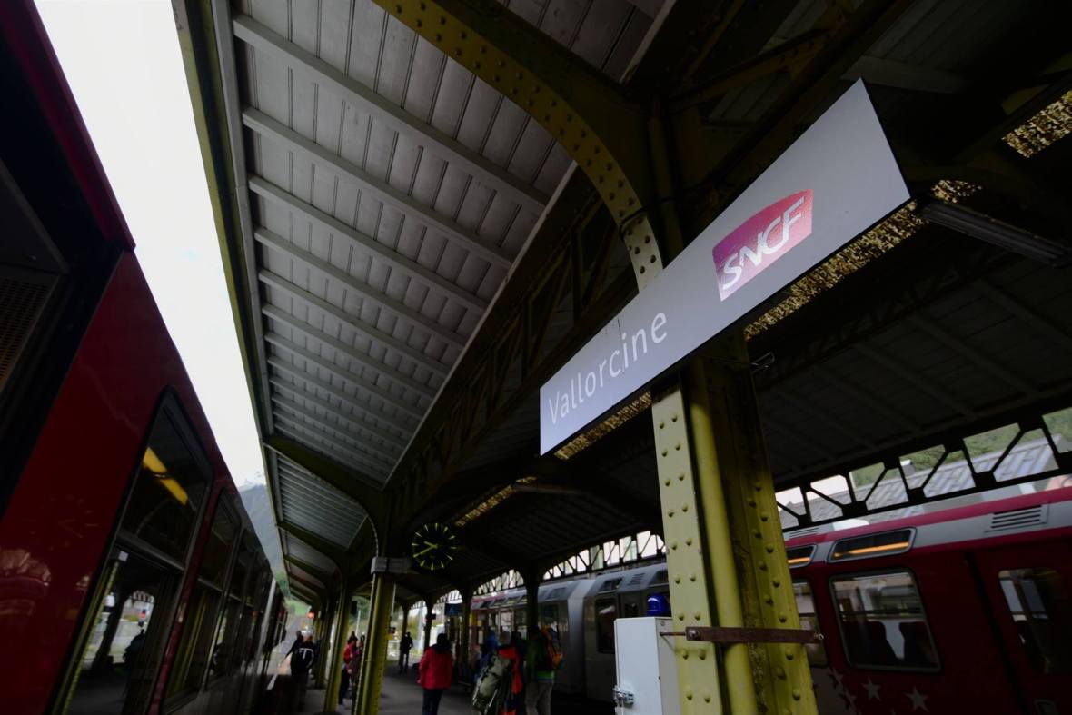 33147954_1976824532646535_1023833827279110144_o