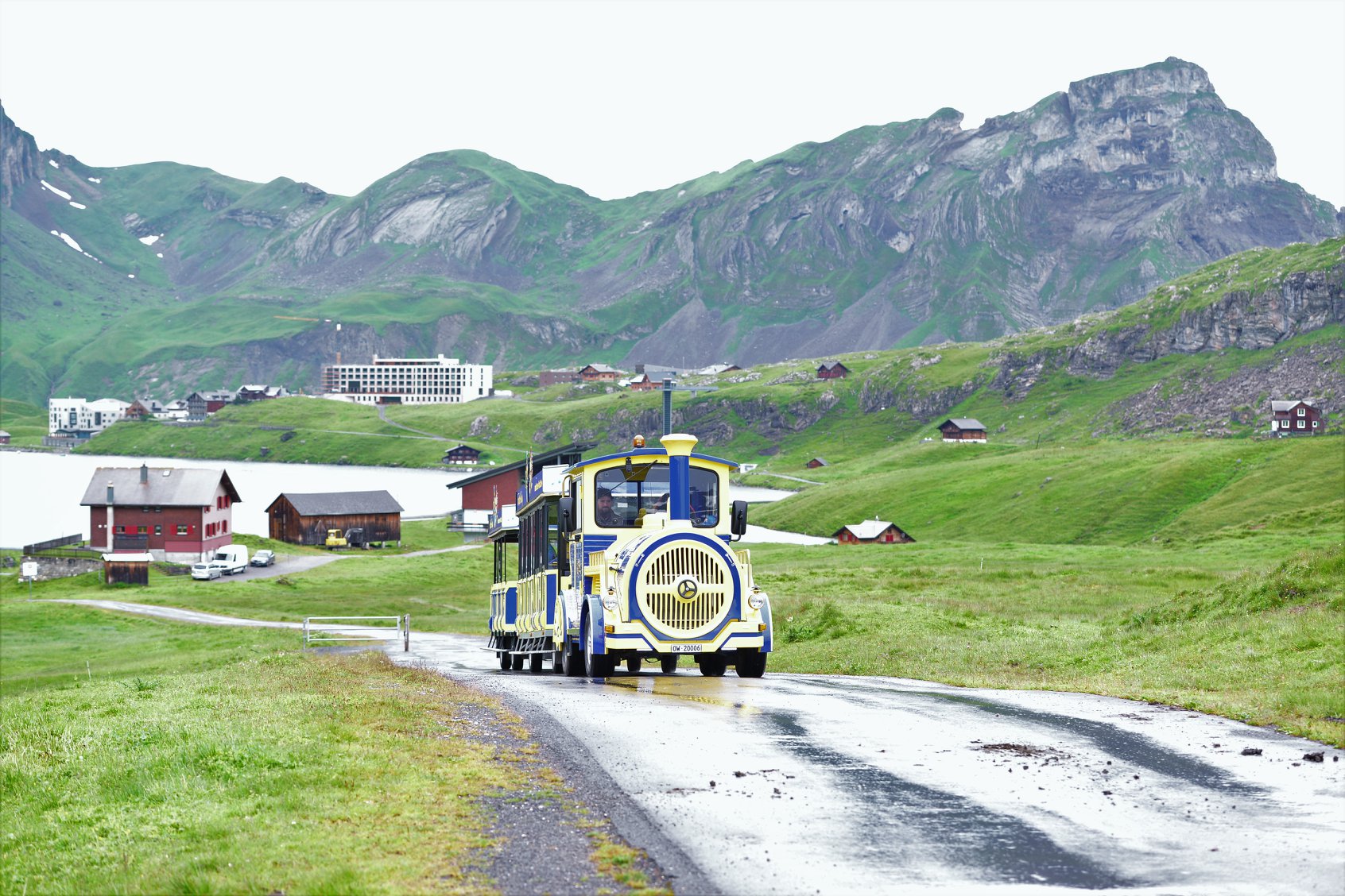 35227327_1989618188033836_4846958923833409536_o