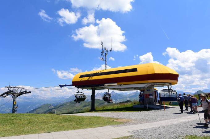 39138631_2057340801261574_1292677983777062912_o