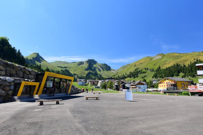 39162736_2057339344595053_2929394994131238912_o