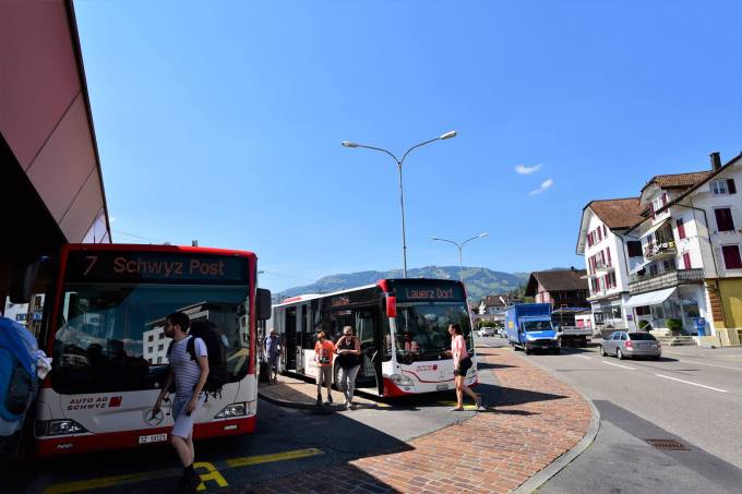 39177636_2057341537928167_3236722834990432256_o