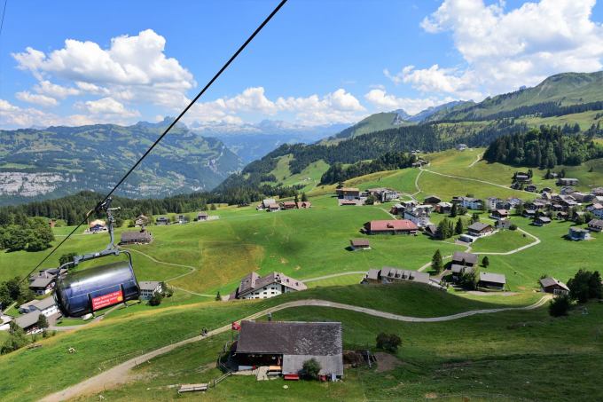 39186613_2057341061261548_8300966757078663168_o