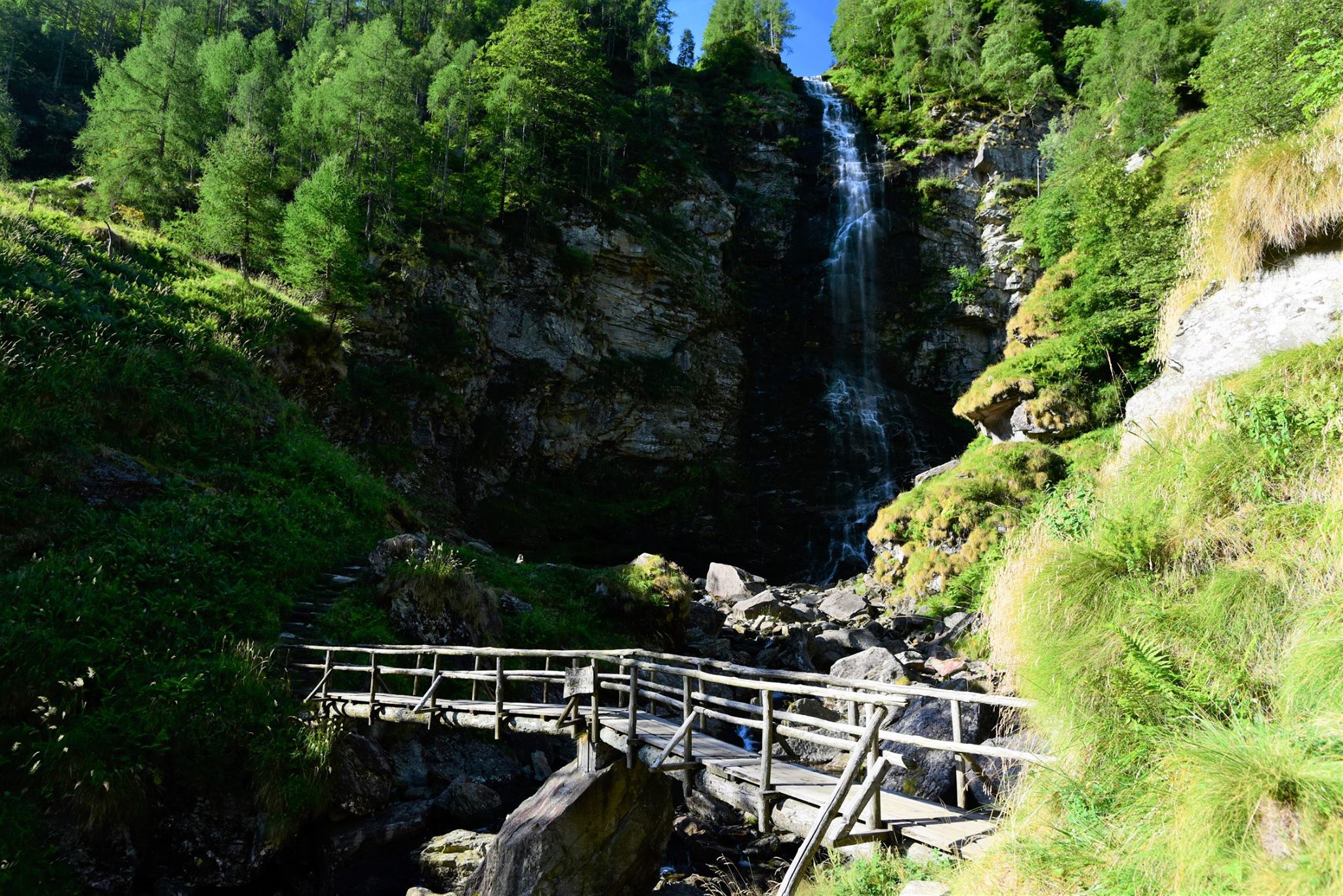 39400769_2059662644362723_6352625675848908800_o