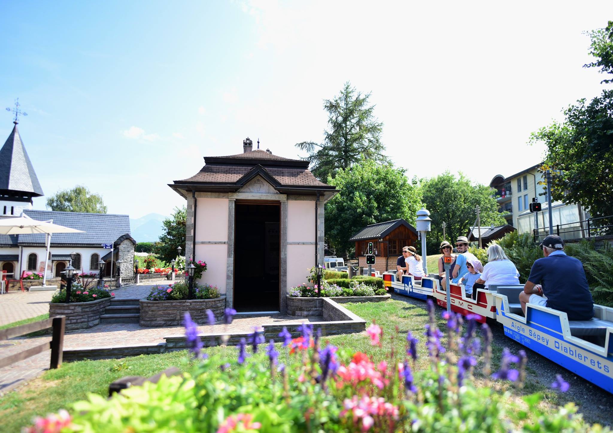 39535972_2063015304027457_1038294187595792384_o