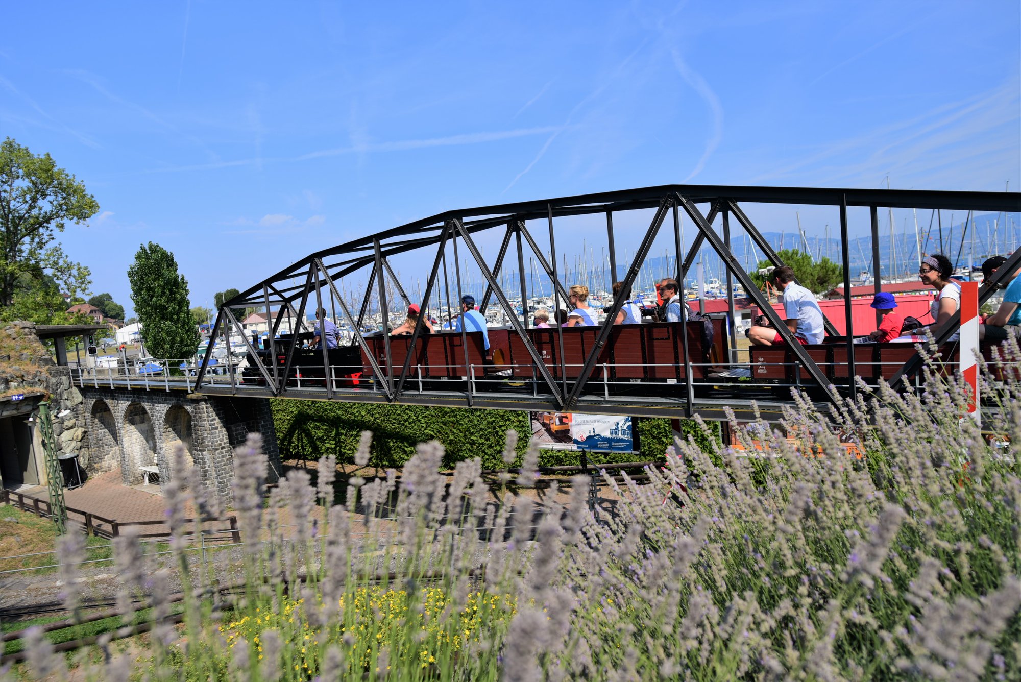 39610940_2063015717360749_9099604681545482240_o