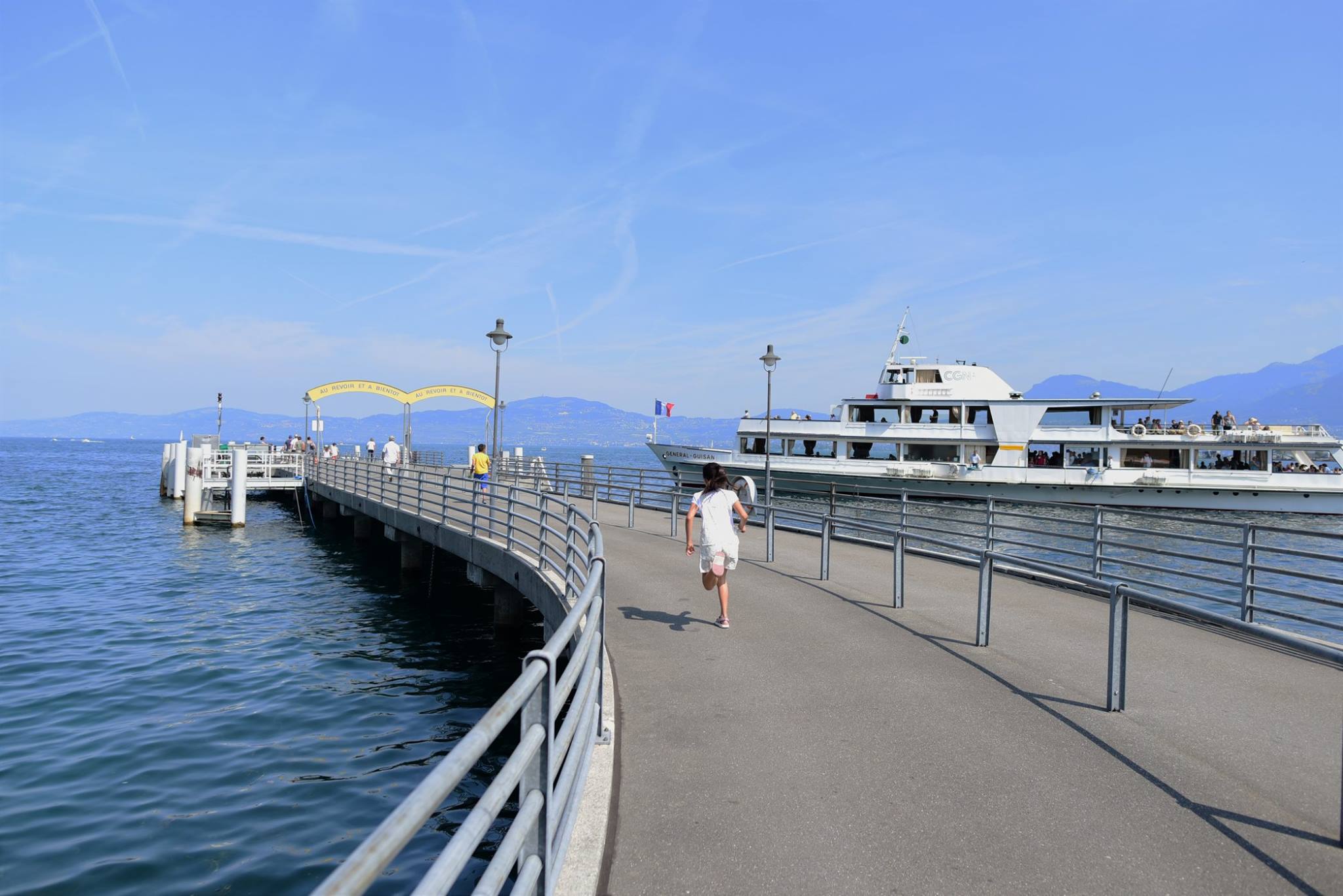 39775371_2063015917360729_2281223913075638272_o