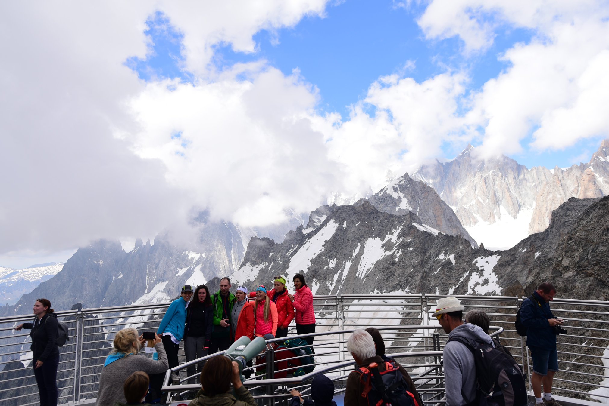 40138491_2071136736548647_1125230274196537344_o