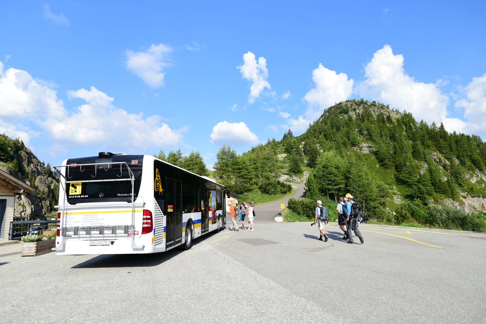 40262150_2072347466427574_2915413222020349952_o