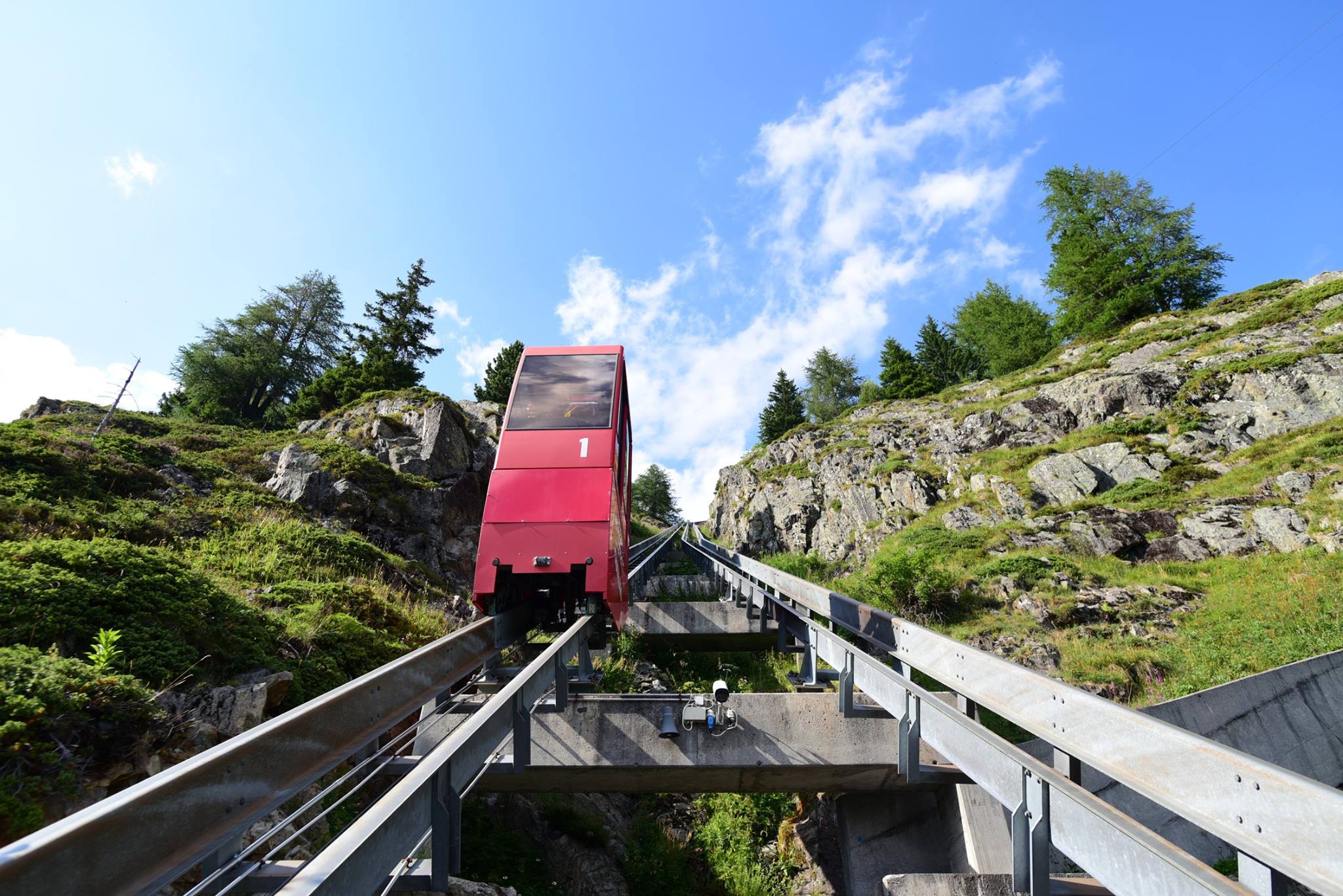 40314821_2072346489761005_5114141314534866944_o