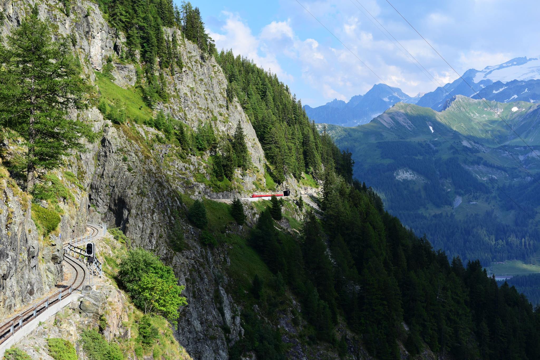 40366095_2072348373094150_4013415417899909120_o