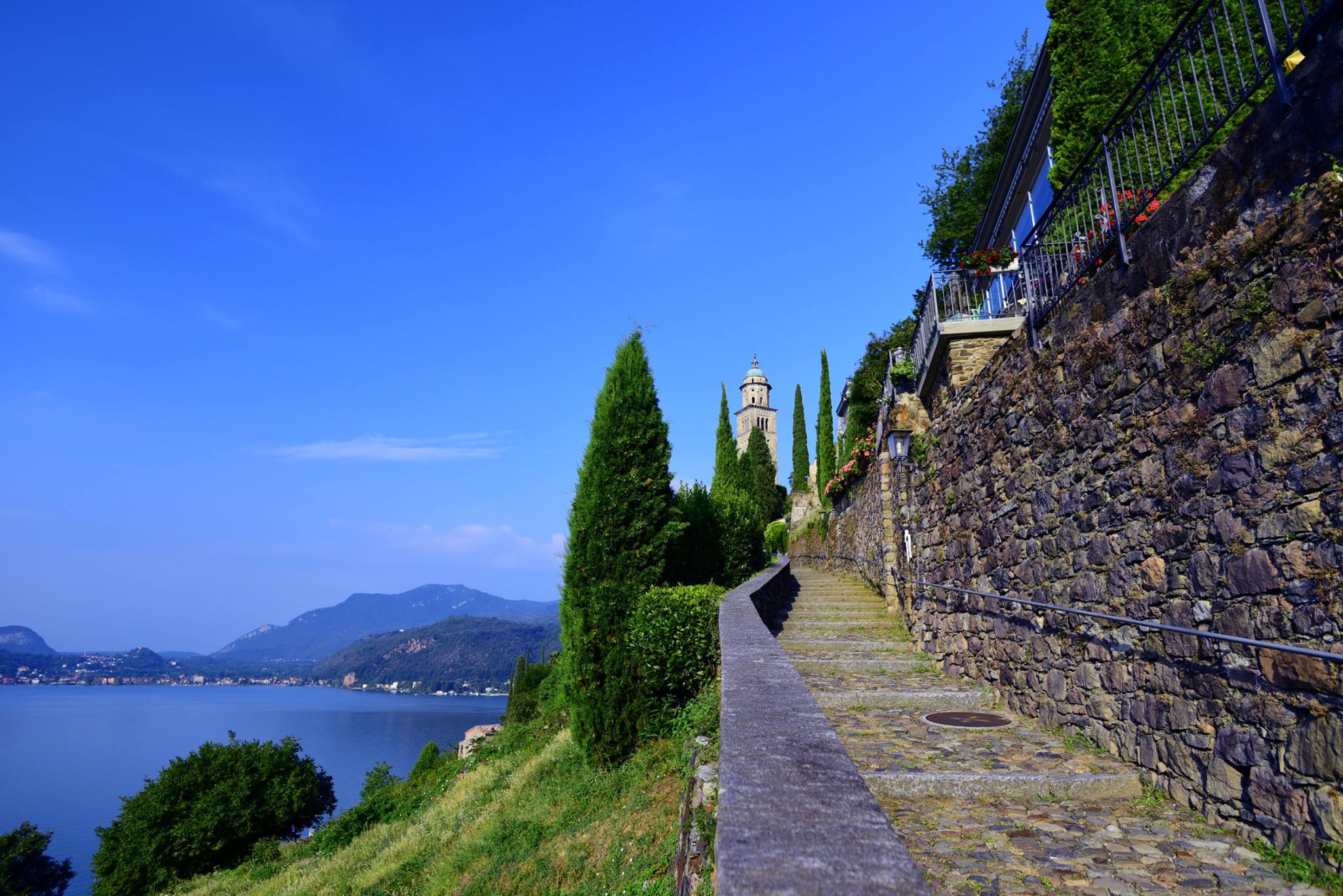 40374414_2072915759704078_7505593862455296000_o