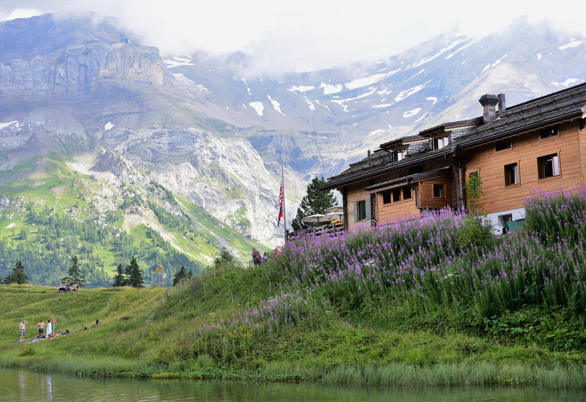 41654966_2081082412220746_2339308664239685632_o