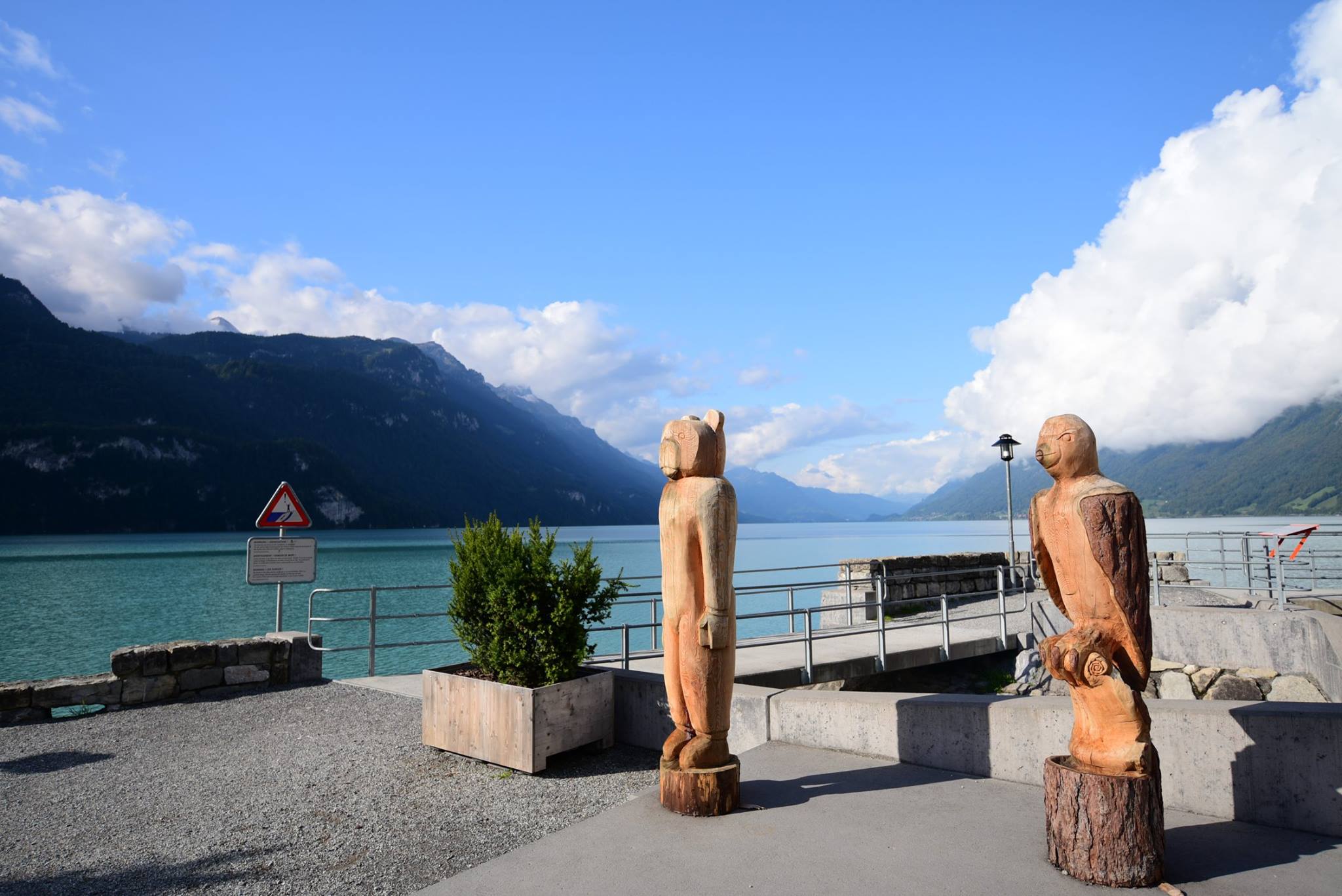 45114757_2110779335917720_560782330671661056_o